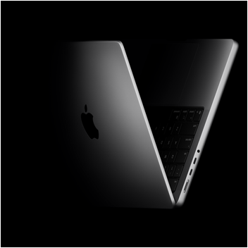 MacBook Pro umístěný ve tvaru V jako odkaz na čipy řady M5